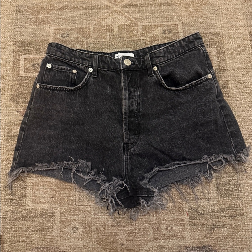 Zara Black Frayed Hem Denim Shorts